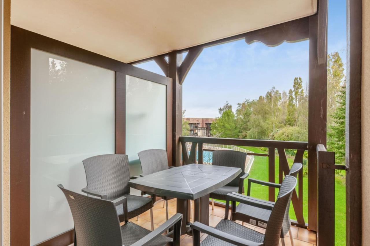 Nice 2-Br In A Residence With Pool - Deauville - Welkeys Zewnętrze zdjęcie